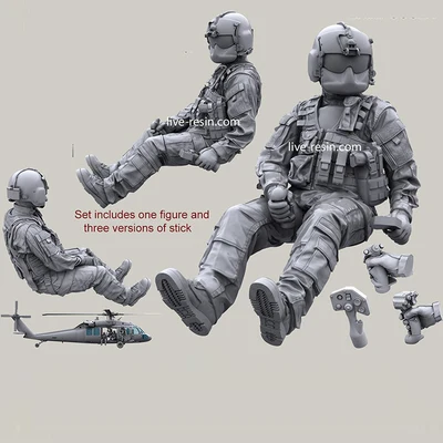 1/35 полимерная модель комплект солдат вертолет и пистолет(один комплект) неокрашенный и разобранный