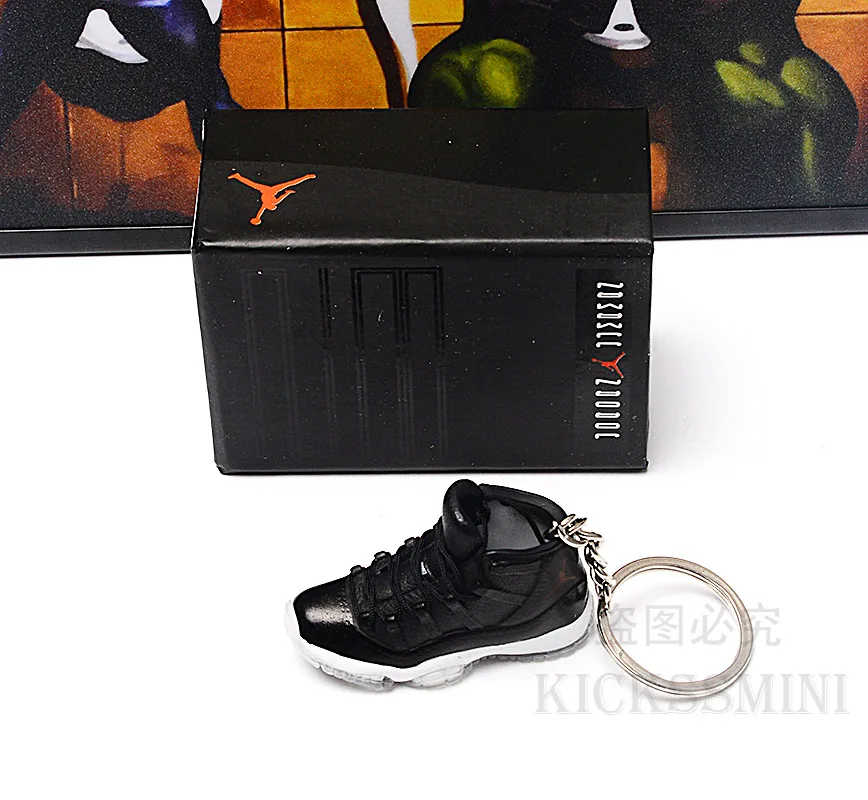 Дропшиппинг aj1 offwhite chicago doll аксессуар брелки Air Jordan 1 3D мини-кроссовки
