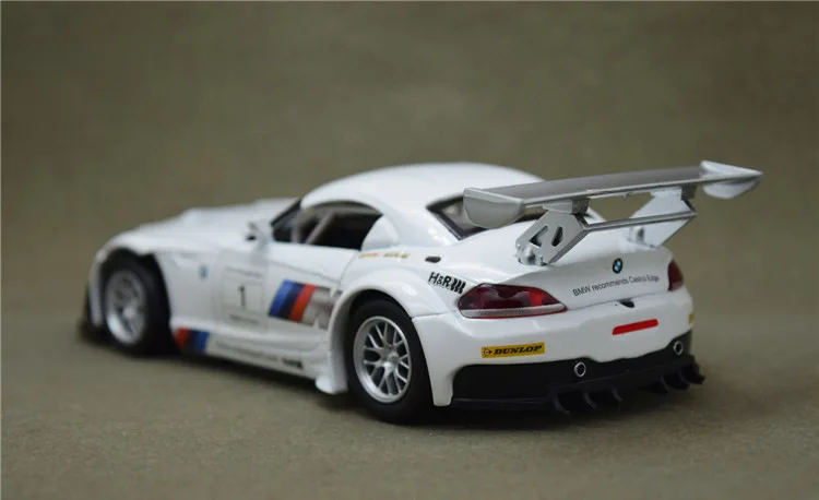 1:32 Z4 GT3 имитационная игрушка купе модели автомобилей из сплава детские игрушки подлинный коллекционный подарок внедорожный автомобиль для детей