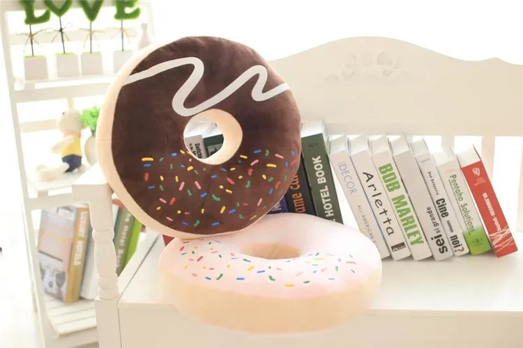 Бесплатная доставка модная плюшевая подушка в виде шоколадных пончиков форме