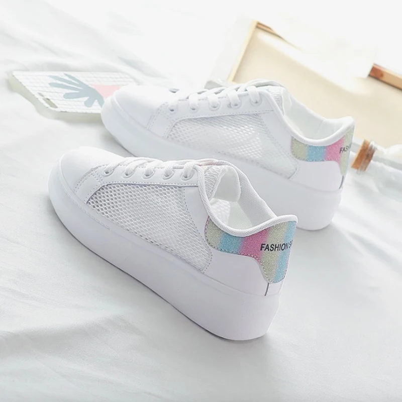 white pink sneakers Женские кроссовки; г.; Летняя женская повседневная обувь из сетчатой ткани; дышащая модная женская обувь на плоской платформе; белые туфли - Цвет: white pink sneakers