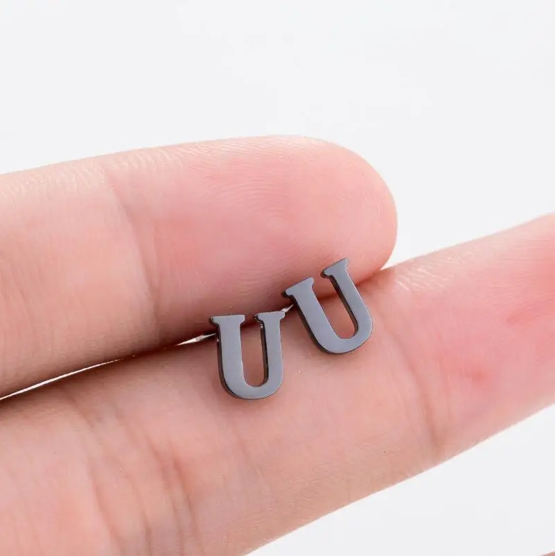 Earrings-U Yiustar крошечные алфавитные серьги милые A-Z буквы из нержавеющей стали серьги гвоздики для женщин уникальные детские Персонализированные Pendientes подарки - Окраска металла: Earrings-U