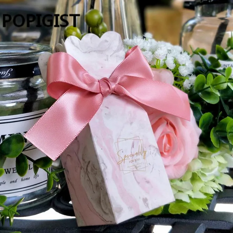 Wedding Favor and Candy Box Gift Bag Paperboard Gift Box Chocolate Boxes Cookies Bag Kids Birthday Supplies Wedding Decoration
Wedding Favor and Candy Box Gift Bag Paperboard Gift Box Chocolate Boxes Cookies Bag Kids Birthday Supplies Wedding Decoration