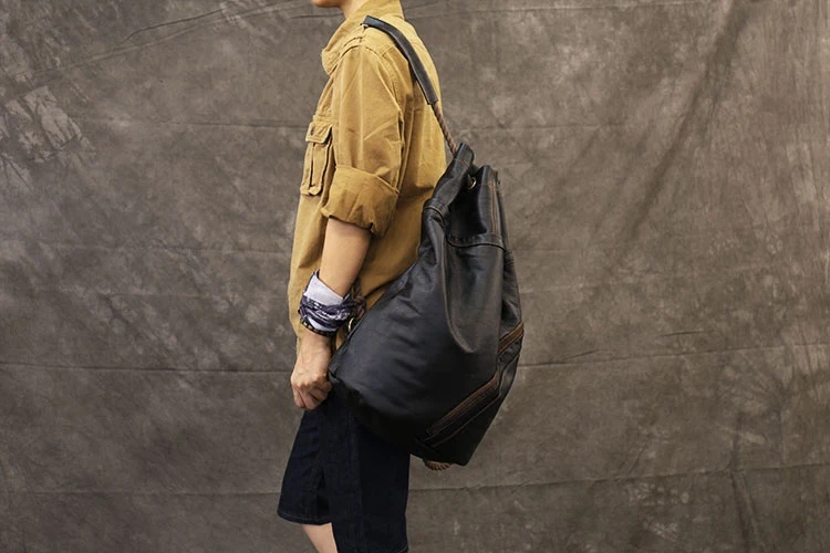 Вместительный рюкзак из мягкой натуральной кожи на шнурке для мужчин и женщин |