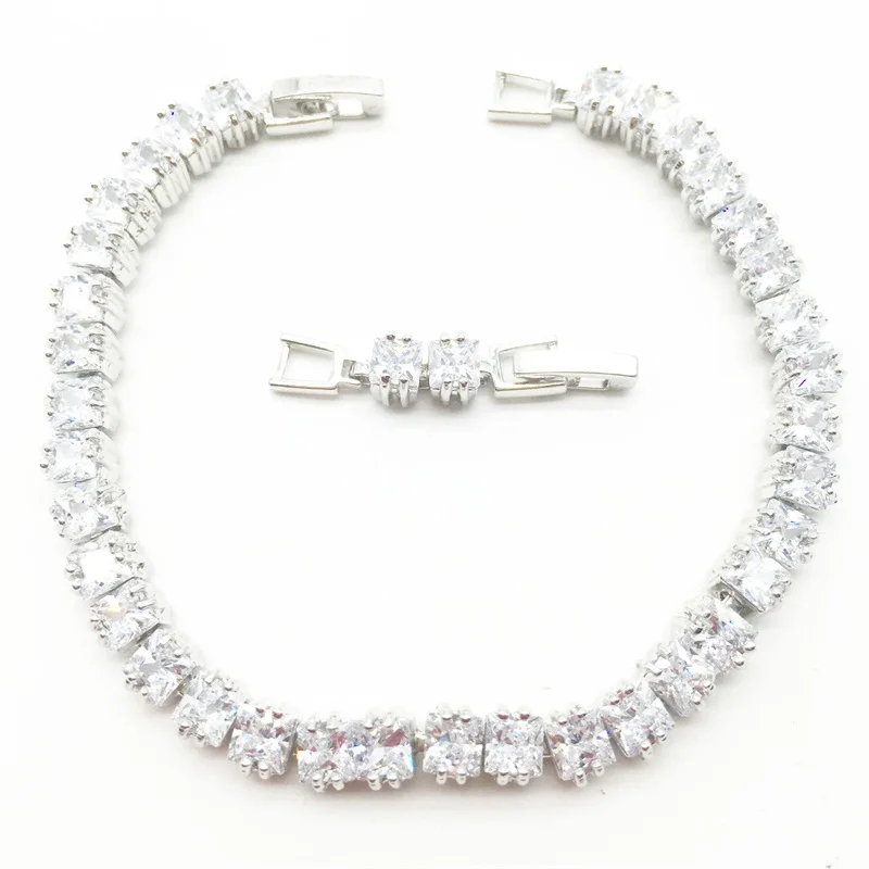 Женский браслет из циркона и камня белого золота 14 карат с прозрачными