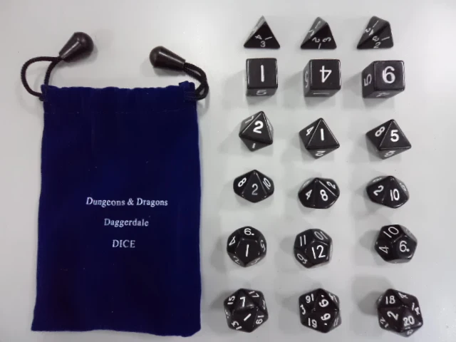 Все черные 18 таблеток содержат для настольных игр Железный Воин | Спорт и