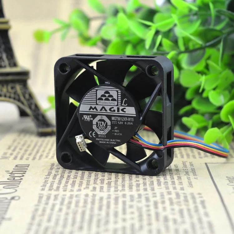 

Original MAGIC 50*50*15 MGT5012XR-W15 DC12V 0.20A 5CM 4 wire PWM fan