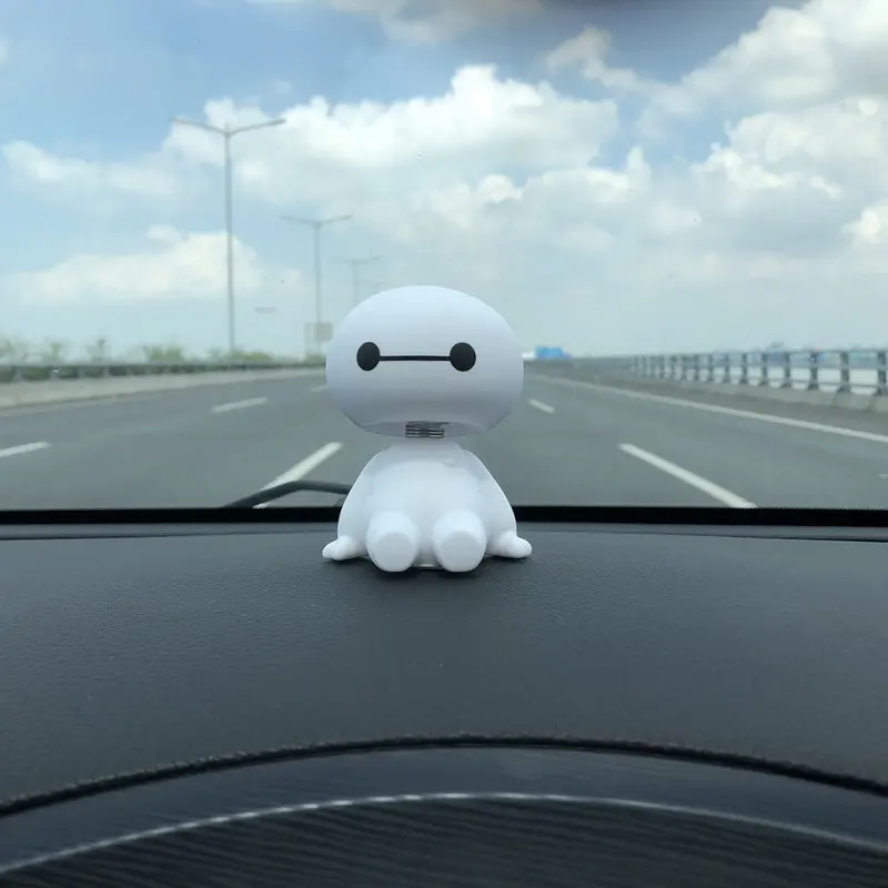 Автомобильный орнамент Симпатичный робот с вибрирующей головкой Baymax кукла