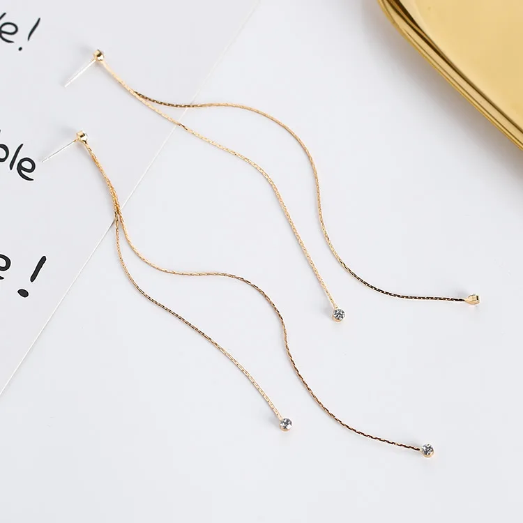 Длинные элегантные женские минималистичные висячие серьги с кисточками