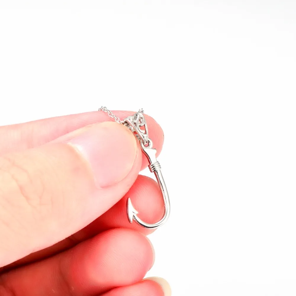 Цепочка чокер женская из серебра 925 пробы с кулоном в виде рыбьего крючка|jewelry for