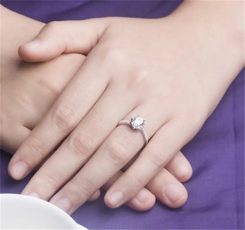 Снежинка микро-проложенный 0.5Ct тест положительное моиссанитовое кольцо
