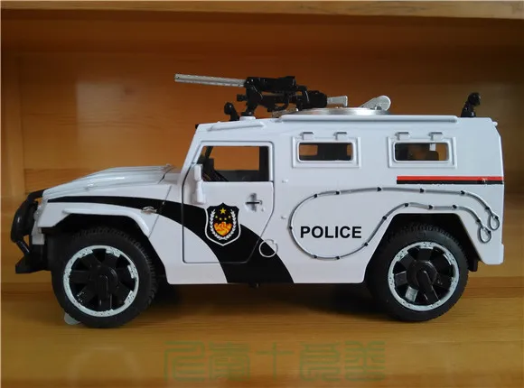 Новинка Военный танк 1:32 литой под давлением игрушки для детей боевой камуфляж