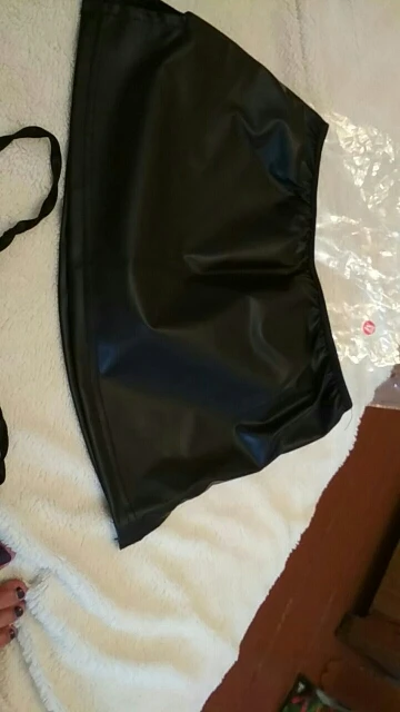 Женская юбка из латекса черная короткая лакированной кожи для танцев на шесте