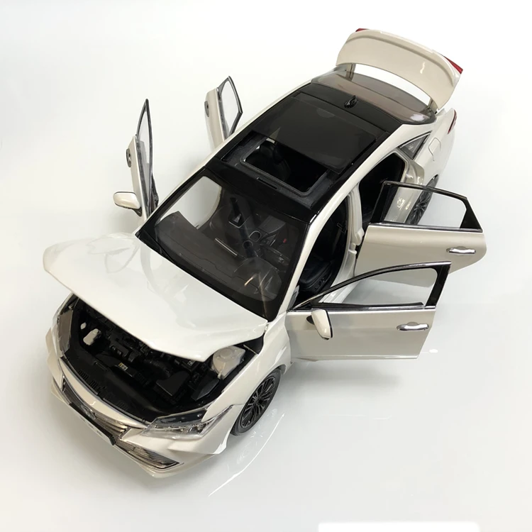 1:18 литья под давлением модель для Toyota Avalon белый Седан сплав игрушечный автомобиль миниатюрная коллекция подарок