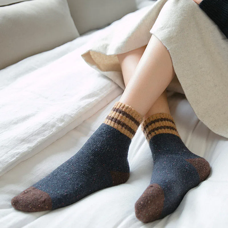

20 Pairs Fashion Winter Thick Blended Wool Short Socks Women Harajuku Cute Hit Color Cotton Socks Hipster Ankle Sock Female Meia