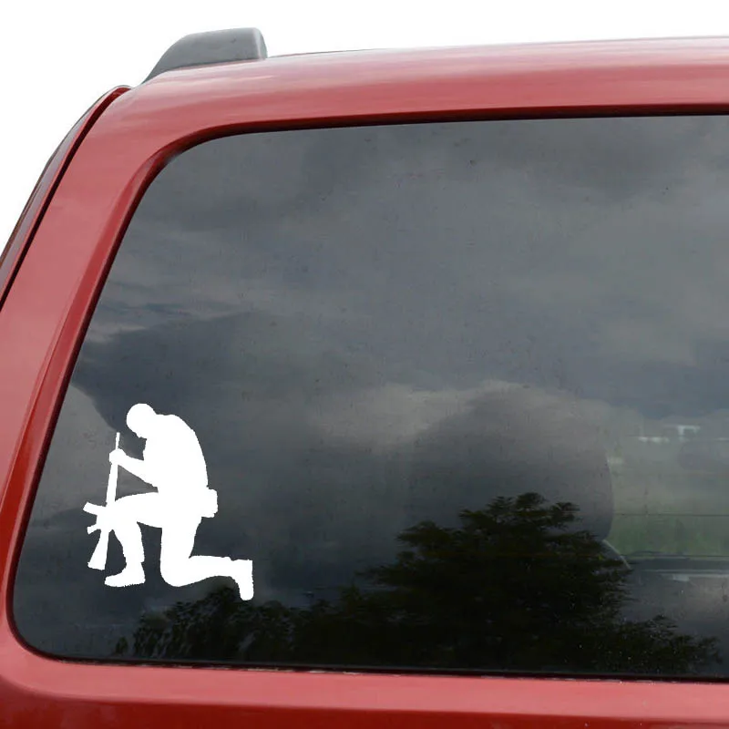 

YJZT 12.2CM*12.7CM Pray For Jesus Vinyl Car Motorcycle Stickers Decal Black/Silver C13-000307