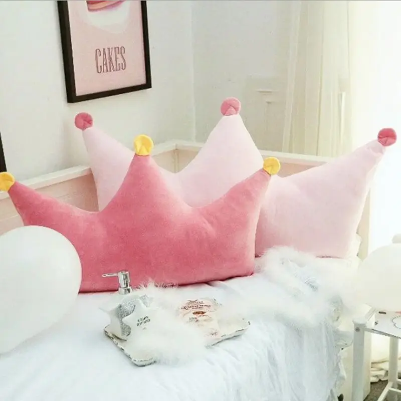 Плюшевая набивная подушка в виде короны 40 х90 см | Игрушки и хобби