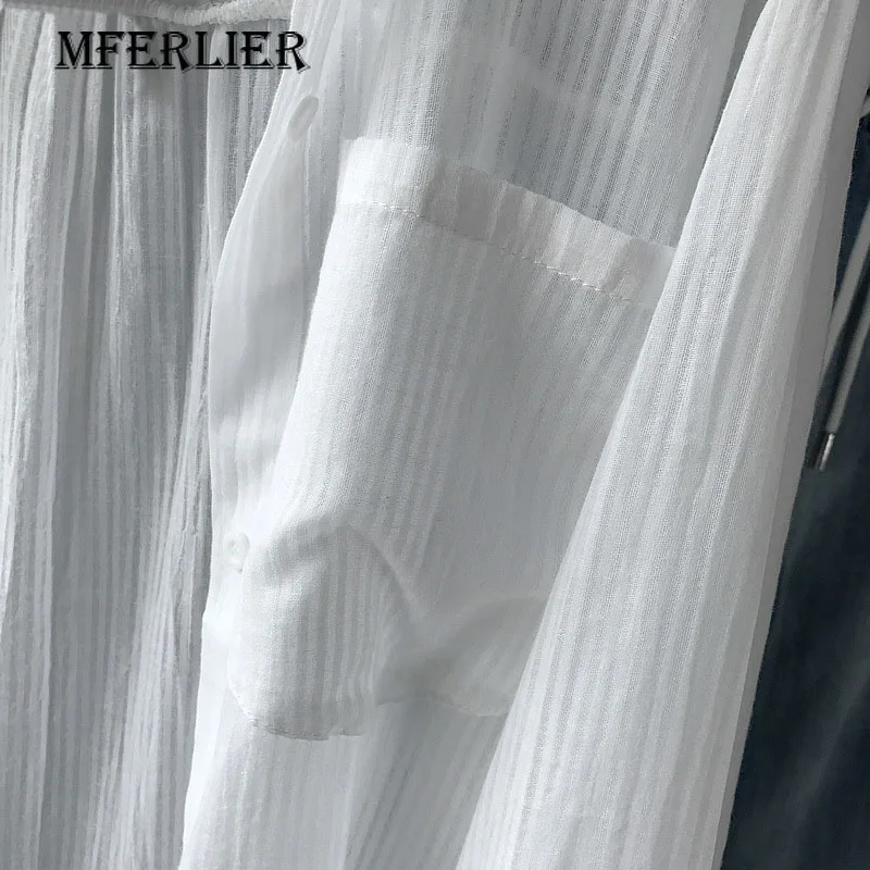 Женский Длинный топ белый с отложным воротником и длинным рукавом однобортный