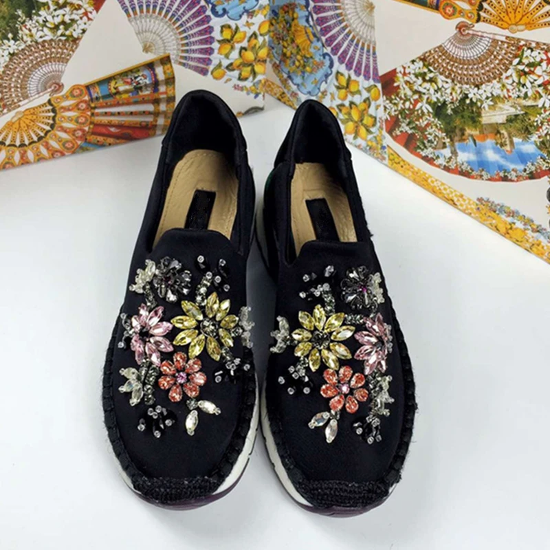 Горячая Роскошный Дизайн Горный Хрусталь Женщины Мокасины Скольжения На Плести