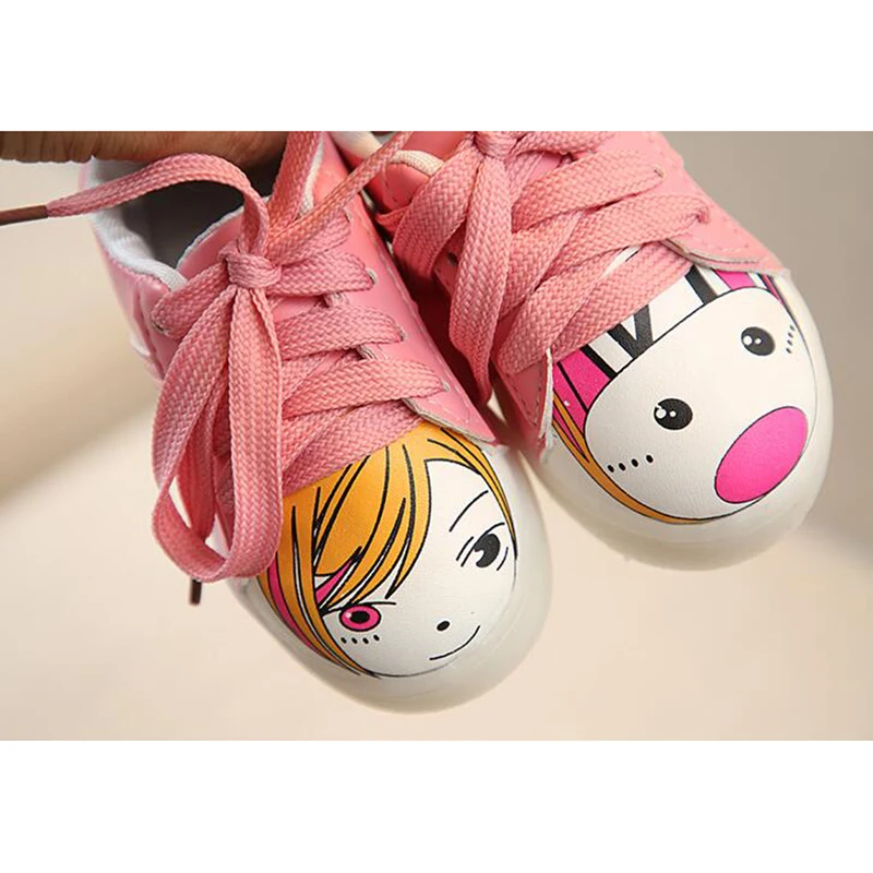MHYONS Fashion New Luminous Kids Shoe For Girls Carton Princess Sports Shoes LED glowing Sneakers Boots Student Sport | Детская одежда