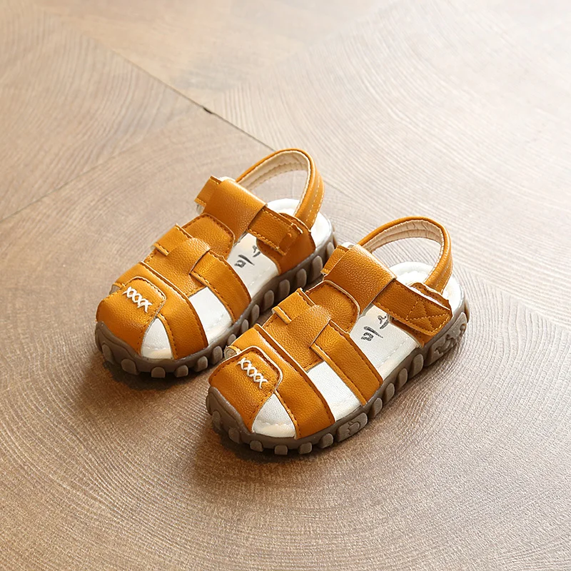 Новинка лета 2018 Корейская версия диких Противоскользящих сандалий на мягкой