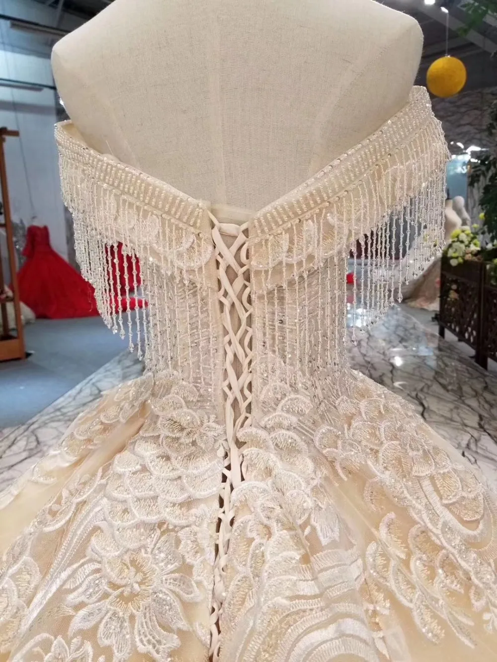 Luxury Wedding Gowns off Shoulder Tassel Beading Beads Champagne Embroidery Ball Gown Dresses 2019 New vestido de noiva | Свадьбы и