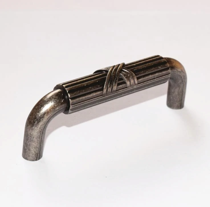 Винтажная традиционная ручка для шкафа LCH матовая Серебряная антикварные