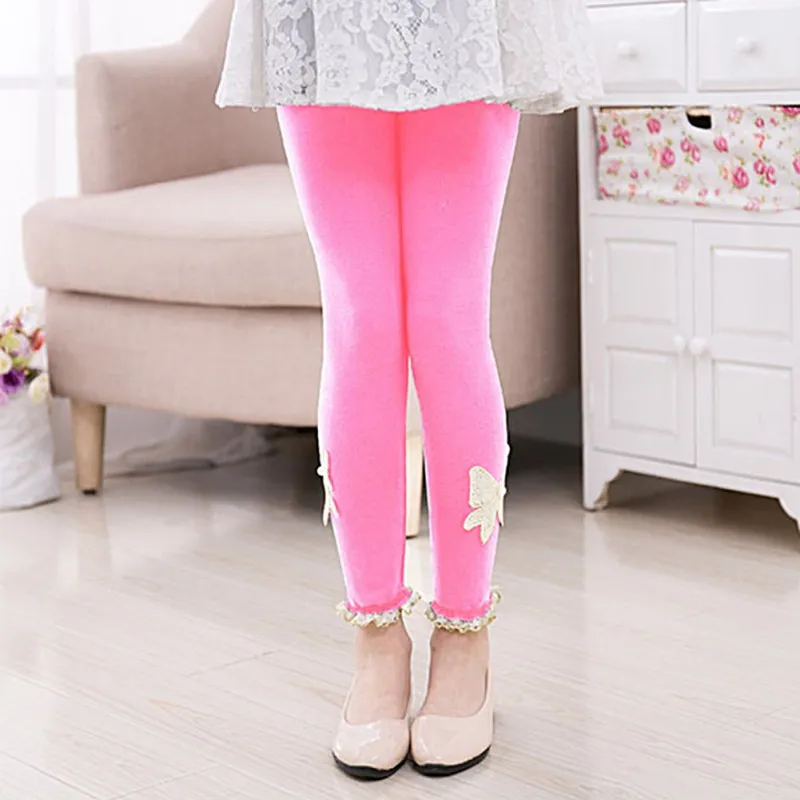 Детские демисезонные хлопковые обтягивающие леггинсы с бантом и бусинами для