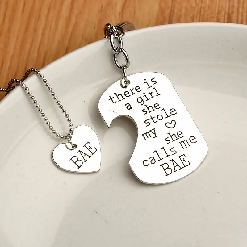 Модный подарок ожерелье и брелок с любовным сердцем набор есть эта девушка она