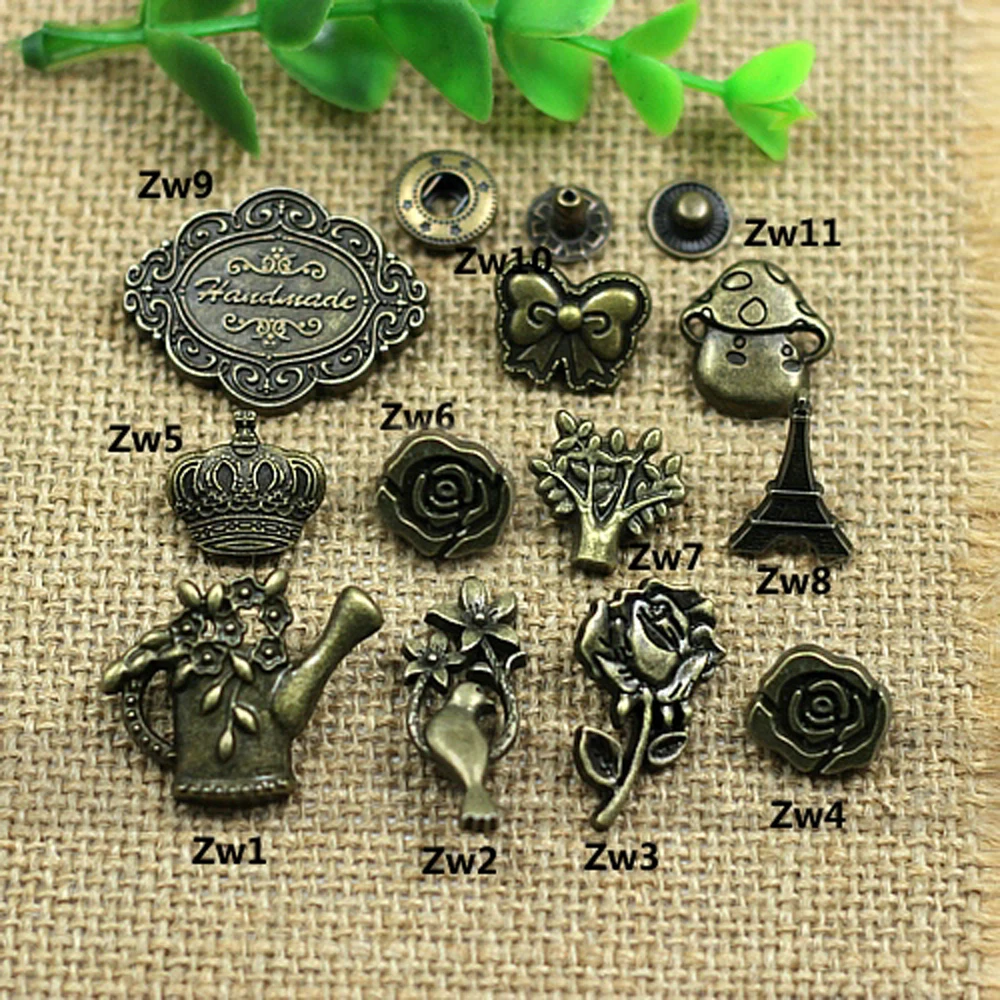 50 компл./лот Корона птицы цветок дерево дизайн металл кожа рукоделие кнопка