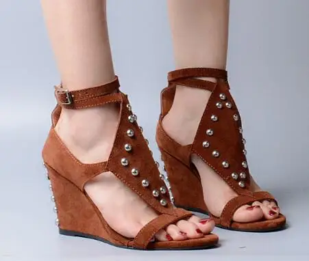 

Summer New Woman Brown Khaki Solid Color Open Toe Rivets Buckle Strap Cover Heel Sexy Wedges Sandals High Heel Shoes Lady