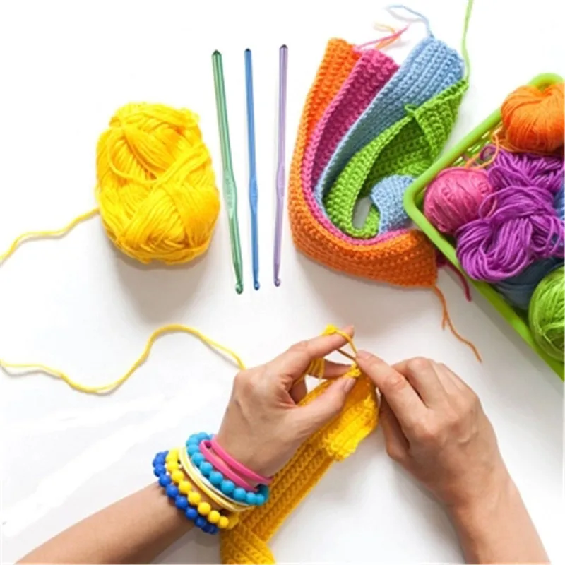 

KOKNIT Crochet Knitting Needles Soft Grip Crochet Hooks Needles Set Scissors Ruler Sewing Accessories For Women Christmas Gift