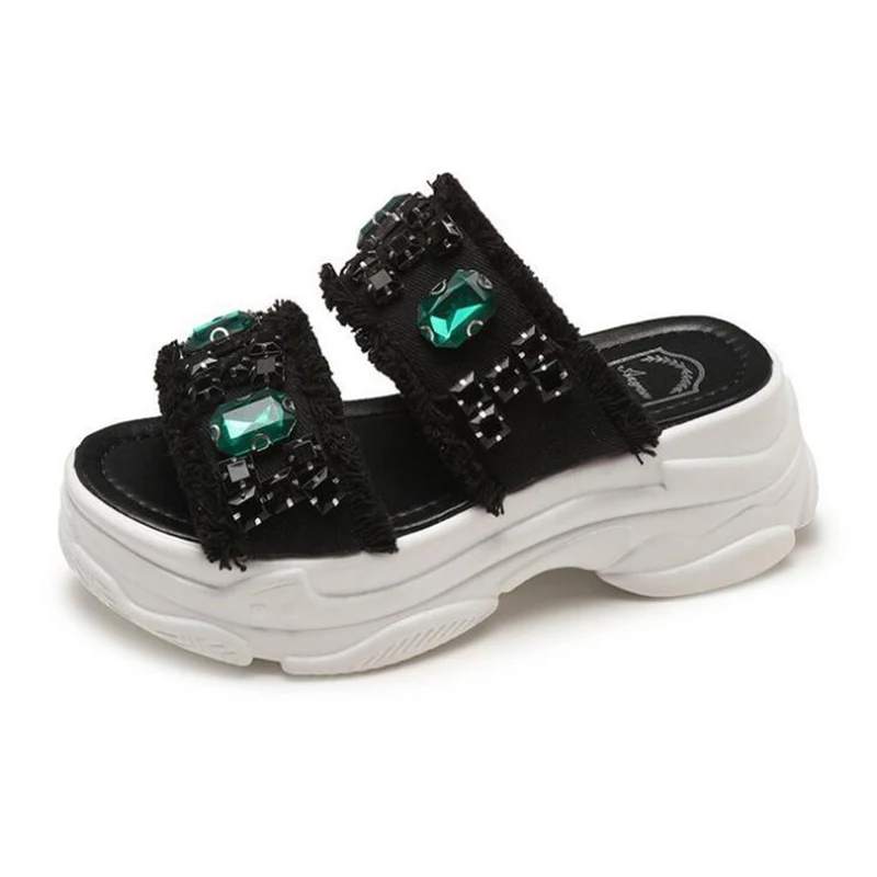 Спортивные сандалии на танкетке летние гладиаторы платформе женская