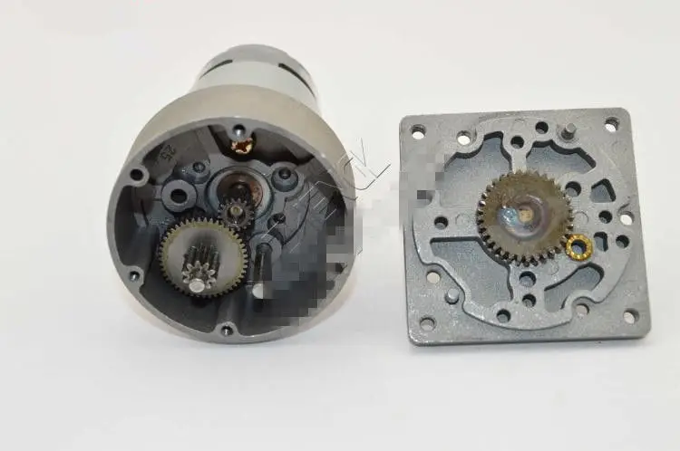 ZGA60FM G DC 12V 24V вращающийся коннектор скорости 8mm Dia вал редукторный двигатель 2RPM 300