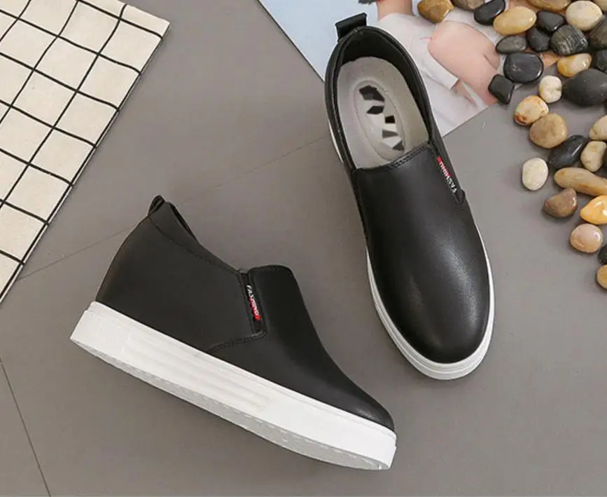 Повседневная обувь с внутренним подъемом сезон осень новый стиль маленькие