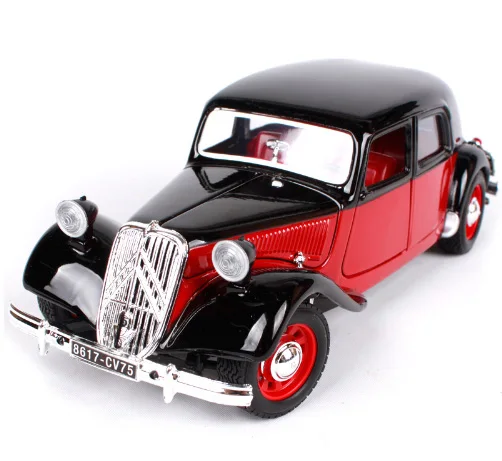 Красный Maisto Bburago 1:24 1952 Citroen T.A 15CV ретро классический автомобиль литая под давлением модель автомобиля игрушка с оригинальной коробкой - Цвет: Красный