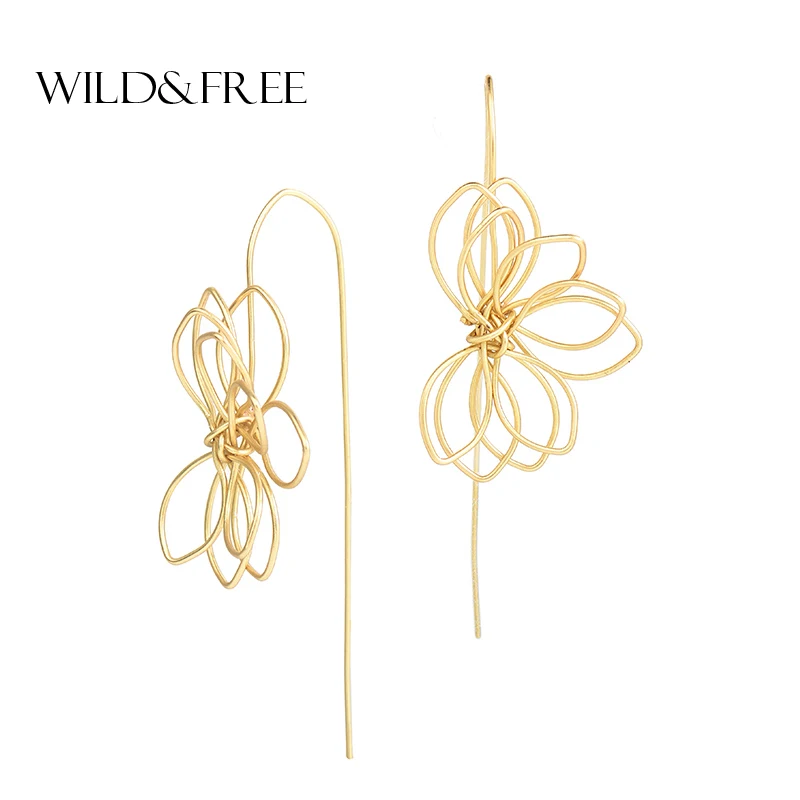 Wild &amp Бесплатная доставка Новое поступление серьги с подвеской в виде цветка