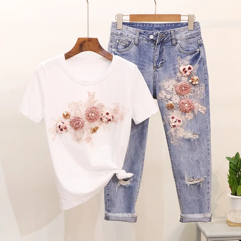 Женский костюм с цветочной вышивкой футболка коротким рукавом + джинсовые брюки