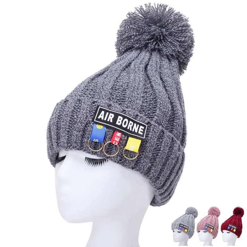 Вязаная шапка для женщин зима плюс бархат утепленная одежда шапочки письмо висит