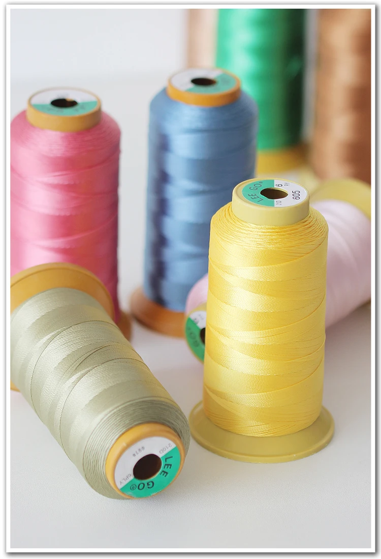 

3pcs 210D/6 High Strength Bonded Nylon Sewing Thread 600meter/spool For Upholstery Outdoor Market Drapery Beading