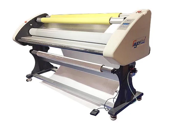 Полуавтоматическая ламинатор широкого формата с системой тыловой резки|laminating