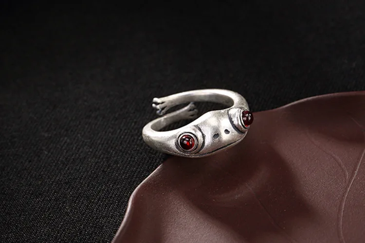 KJJEAXCMY Boutique jewelry S990 серебряная монета ретро золотая Жаба Гранатовое красное кольцо
