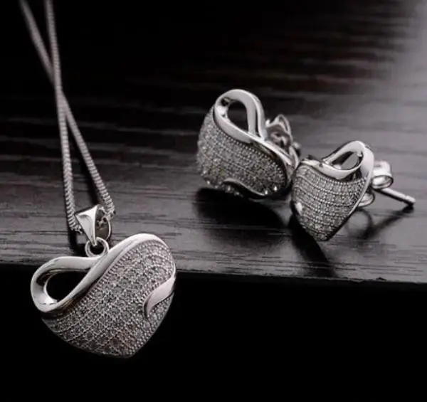 OMH оптовая продажа 18 KT Белое золото Австрийские кристаллы сердце пьянка Любовь