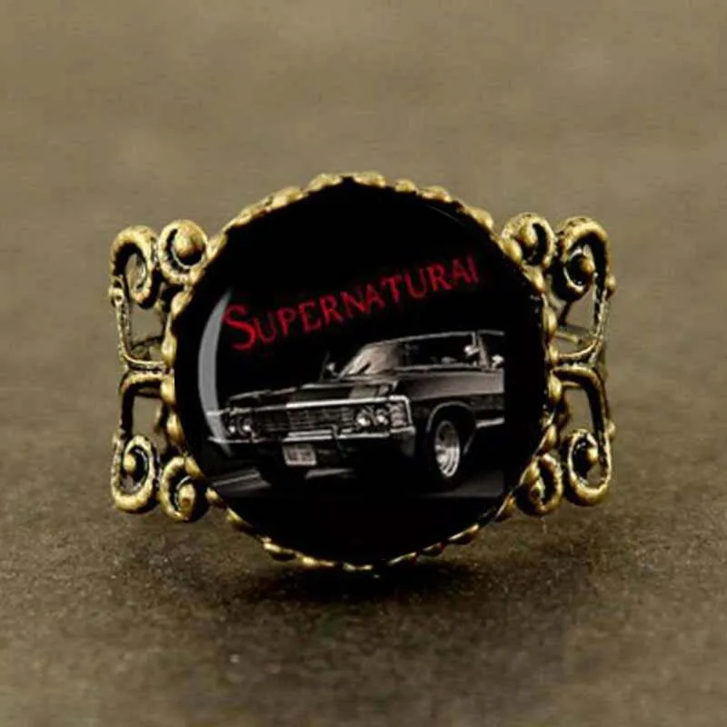 Сверхъестественное Винтажное кольцо из стекла дорога до сих пор