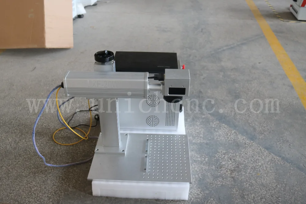 jinan UNICH competitive price metal raycus road marking machine | Wood Router