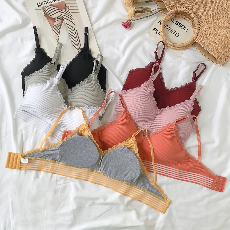 Женский трикотажный бюстгальтер с чашками пуш ап без косточек карамельных