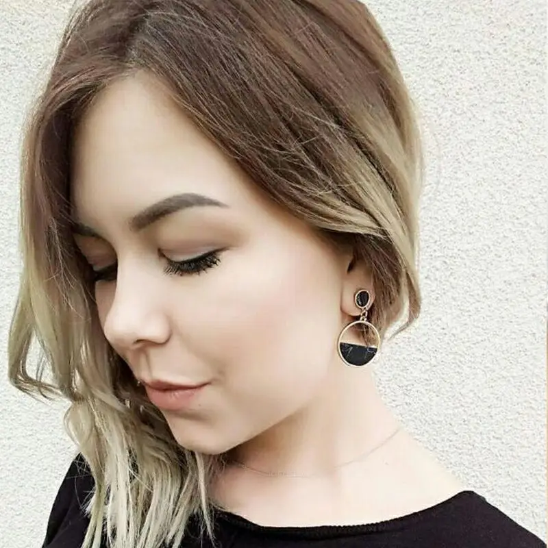 НОВЫЕ геометрические серьги с черным и белым камнем модные круглые дизайнерские