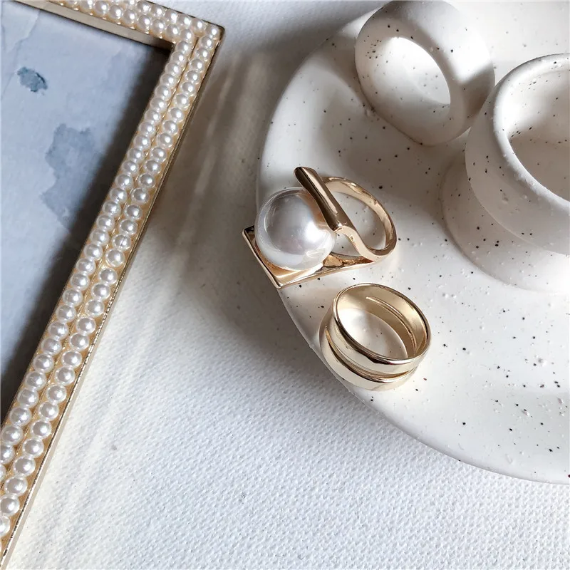 Женское Двухслойное кольцо с имитацией жемчуга золотистое корейское