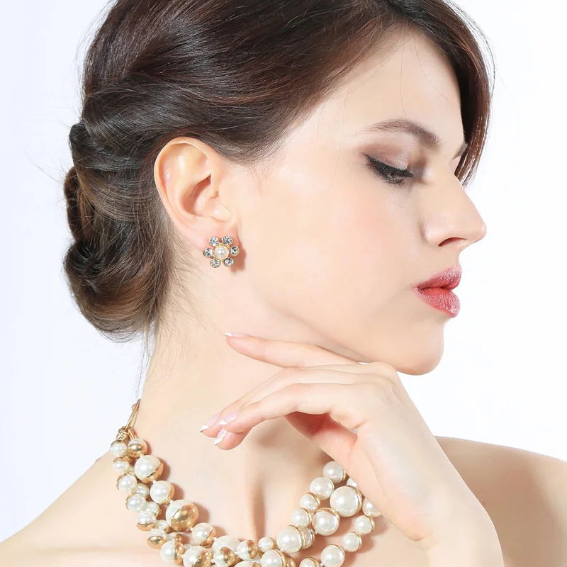 Женские классические серьги гвоздики с искусственным жемчугом и цветком wing yuk tak 4