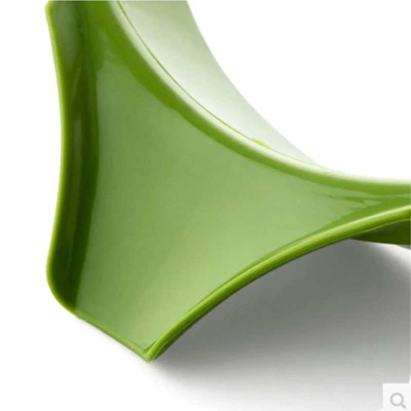 Силиконовая воронка для жидкости кухонная Воронка кастрюль и сковородок 1 шт.